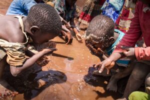 Read more about the article Pessoas sem água potável no Corno de África subiram de 9,5 para 16,2 milhões em cinco meses – Unicef
