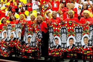 Read more about the article MPLA perde maioria e fica obrigado a cooperar mais com a UNITA – Eurasia