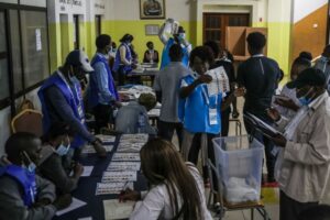 Read more about the article MPLA não precisa de dialogar politicamente com oposição – analista