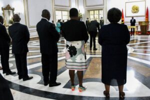 Read more about the article Ministra de Estado anuncia “redinamização” dos programas de combate à pobreza e seca