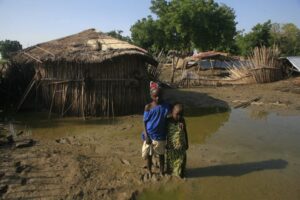 Read more about the article Apelo mundial para ajudar África contra a crise climática em 250 revistas de saúde