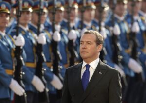 Read more about the article Rússia alerta para a possibilidade de ataque nuclear preventivo na Ucrânia
