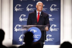 Read more about the article Documentos confidenciais encontrados na casa de Mike Pence – Advogado
