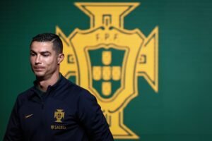 Read more about the article Ronaldo ponderou adeus à seleção e fala em “lufada de ar fresco”