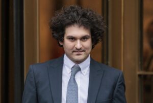 Read more about the article Sam Bankman-Fried acusado de subornar funcionários chineses