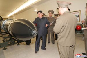 Read more about the article Pyongyang ameça responder a Seul e Washington com “ação ofensiva”