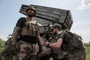 Read more about the article Rússia lança operação para interromper incursão terrestre ucraniana