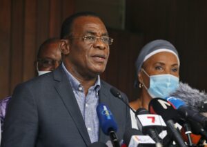 Read more about the article Partido no poder da Costa do Marfim e formação da oposição assinam acordo de reconciliação