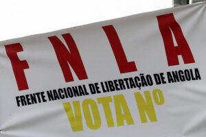 Read more about the article Ngola Kabangu critica liderança da FNLA e aponta Nimi-a-Nsimbi como obstáculo à estabilidade interna