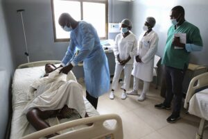 Read more about the article Angola regista cinco mortos em 25 casos suspeitos de cólera em Luanda