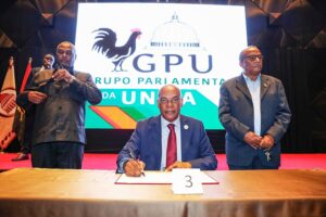 Read more about the article UNITA defende revisão da Constituição e autarquias como “formas de combater pobreza”
