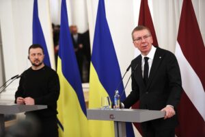 Read more about the article Zelensky diz que “conflito congelado” beneficiaria Rússia