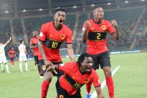 Read more about the article Palancas arrancam empate diante da Argélia no primeiro jogo do grupo D