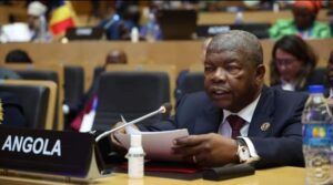 Read more about the article João Lourenço diz que não pode haver tolerância com golpes de Estado em África