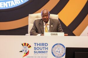 Read more about the article Presidente do Uganda nomeia filho para chefe das forças armadas