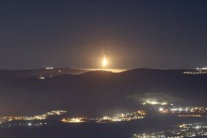 Read more about the article Israel anuncia ofensiva no Líbano para evitar “ataques em grande escala”