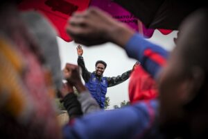 Read more about the article Mondlane diz-se “candidato do Povo” após nega do Conselho Constitucional de Moçambique