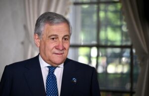 Read more about the article Chefes da diplomacia do G7 pedem que se evite escalada de tensão no Médio Oriente