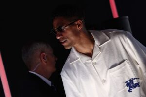 Read more about the article Francês Raphaël Varane, campeão mundial em 2018, termina carreira aos 31 anos