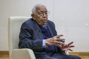 Read more about the article Pedro Pires agradeceu ao PR angolano apoio no estudo sobre luta de libertação dos PALOP