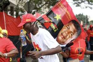 Read more about the article MPLA encoraja angolanos a não se desanimarem com atual situação do país