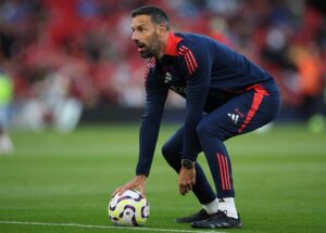 Read more about the article Van Nistelrooy diz ser interino a prazo e está disponível para ajudar no United