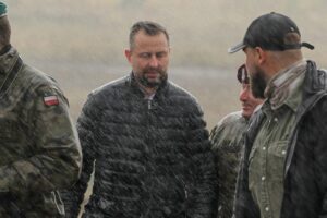 Read more about the article Polónia critica Zelensky por querer envolver outros países na guerra