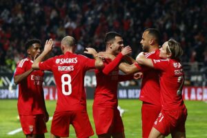Read more about the article Benfica vence Farense e qualifica-se para os ‘quartos’ da Taça de Portugal