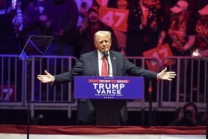 Read more about the article Trump toma hoje posse rodeado de políticos de extrema-direita