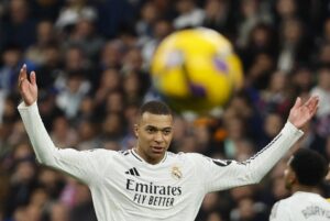 Read more about the article Real Madrid goleia com ‘bis’ de Mbappé e ascende à liderança em Espanha