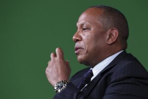 Read more about the article Oposição são-tomense pede a PM que se demita face às críticas do Presidente