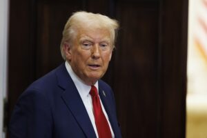 Read more about the article Trump diz que tarifas são “a única forma” de Estados Unidos serem “tratados como devem”