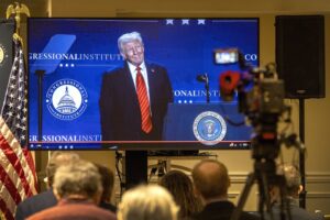 Read more about the article Trump promete proibir soldados transgénero nas forças armadas dos EUA