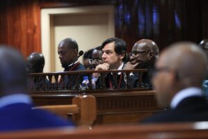 Read more about the article TS conclui questões prévias no julgamento de Kopelipa, Dino e empresário chinês