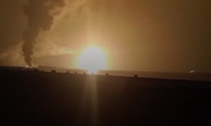 Read more about the article Huthis alvo de bombardeamentos dos EUA na frente de contacto com tropas iemenitas