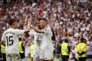 Read more about the article Real Madrid despede-se de Modric e Ancelotti com bis de Mbappé