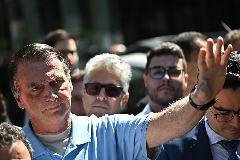 Julgamento de Bolsonaro tem primeira audiência a 19 de maio