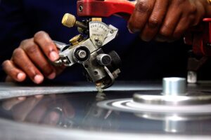 Read more about the article Angola vai contribuir com 8 milhões de dólares para organização mundial de promoção de diamantes