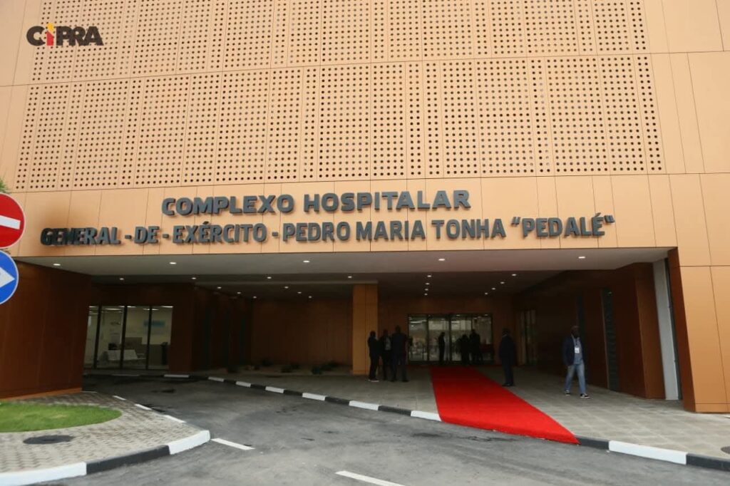 Presidente angolano destaca sucesso do programa de melhoria de assistência médica e medicamentosa