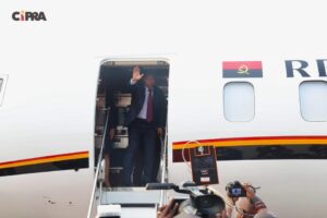 Read more about the article Presidente João Lourenço iniciou hoje visita de dois dias à província de Cabinda