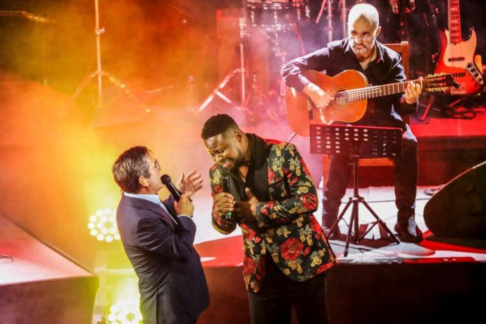 Artistas angolanos e portugueses festejam jubileu de Angola ao som do fado