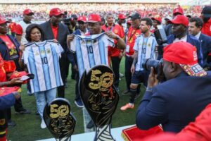 Read more about the article PR angolano João Lourenço vaiado no particular entre Angola e Argentina