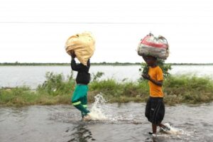 Read more about the article Angola doa 75 toneladas de produtos a vítimas de cheias em Moçambique